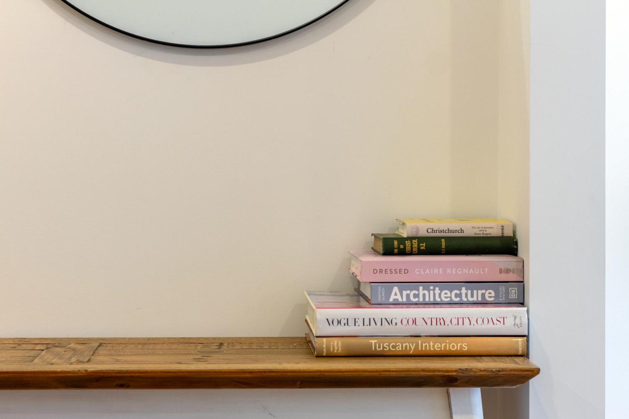 Stylish 3 Bedroom Home In Prime City With Garage Christchurch Exteriér fotografie