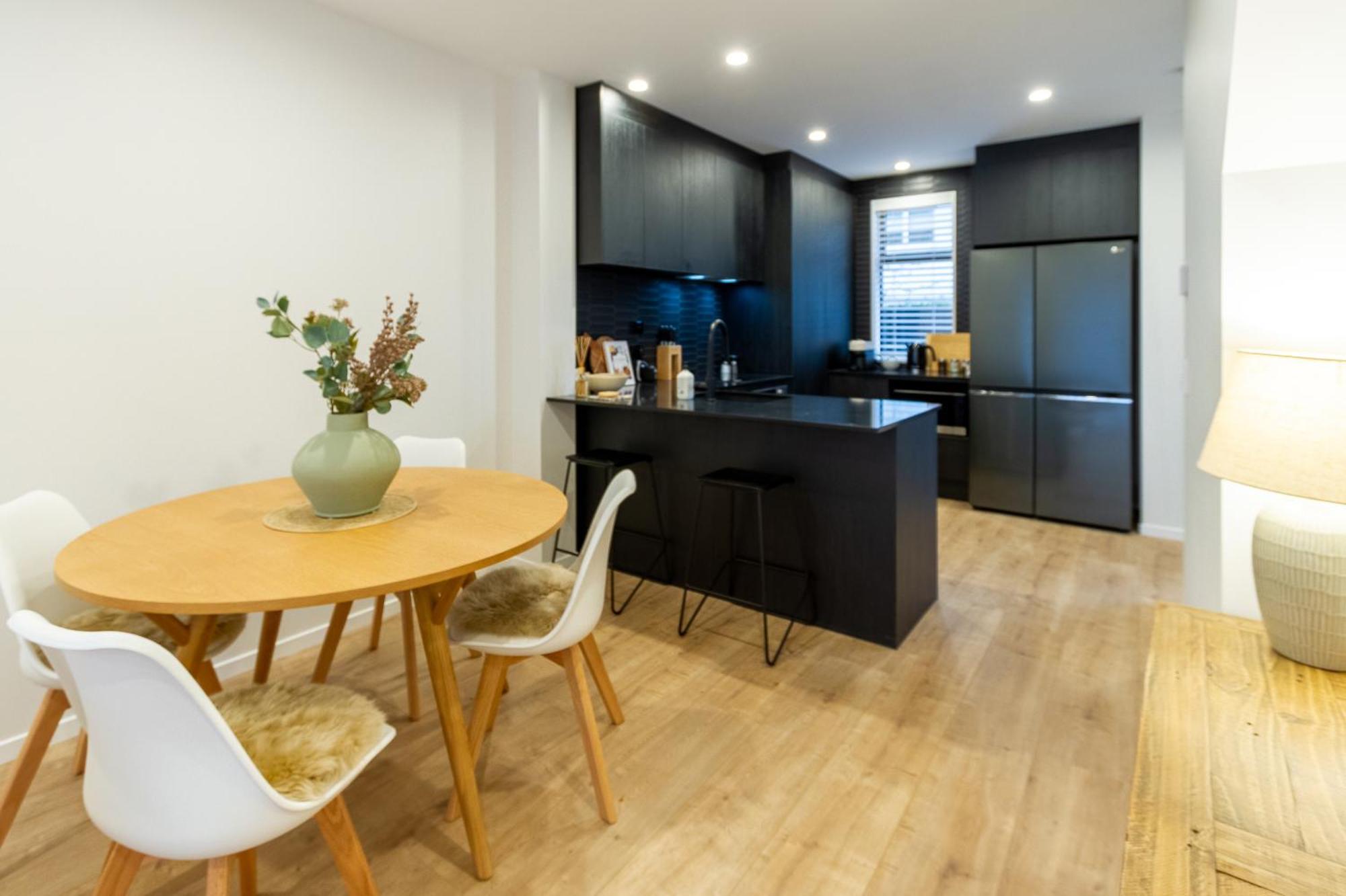Stylish 3 Bedroom Home In Prime City With Garage Christchurch Exteriér fotografie