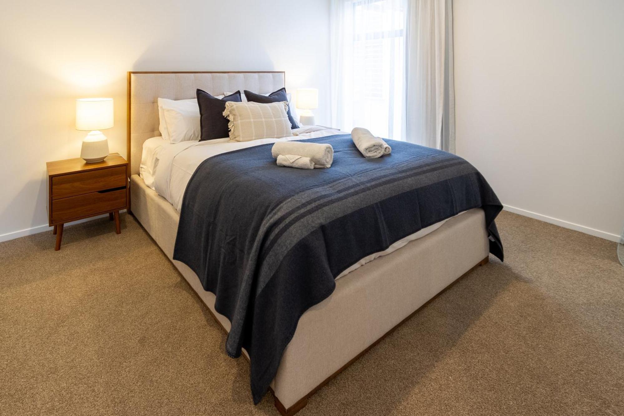 Stylish 3 Bedroom Home In Prime City With Garage Christchurch Exteriér fotografie