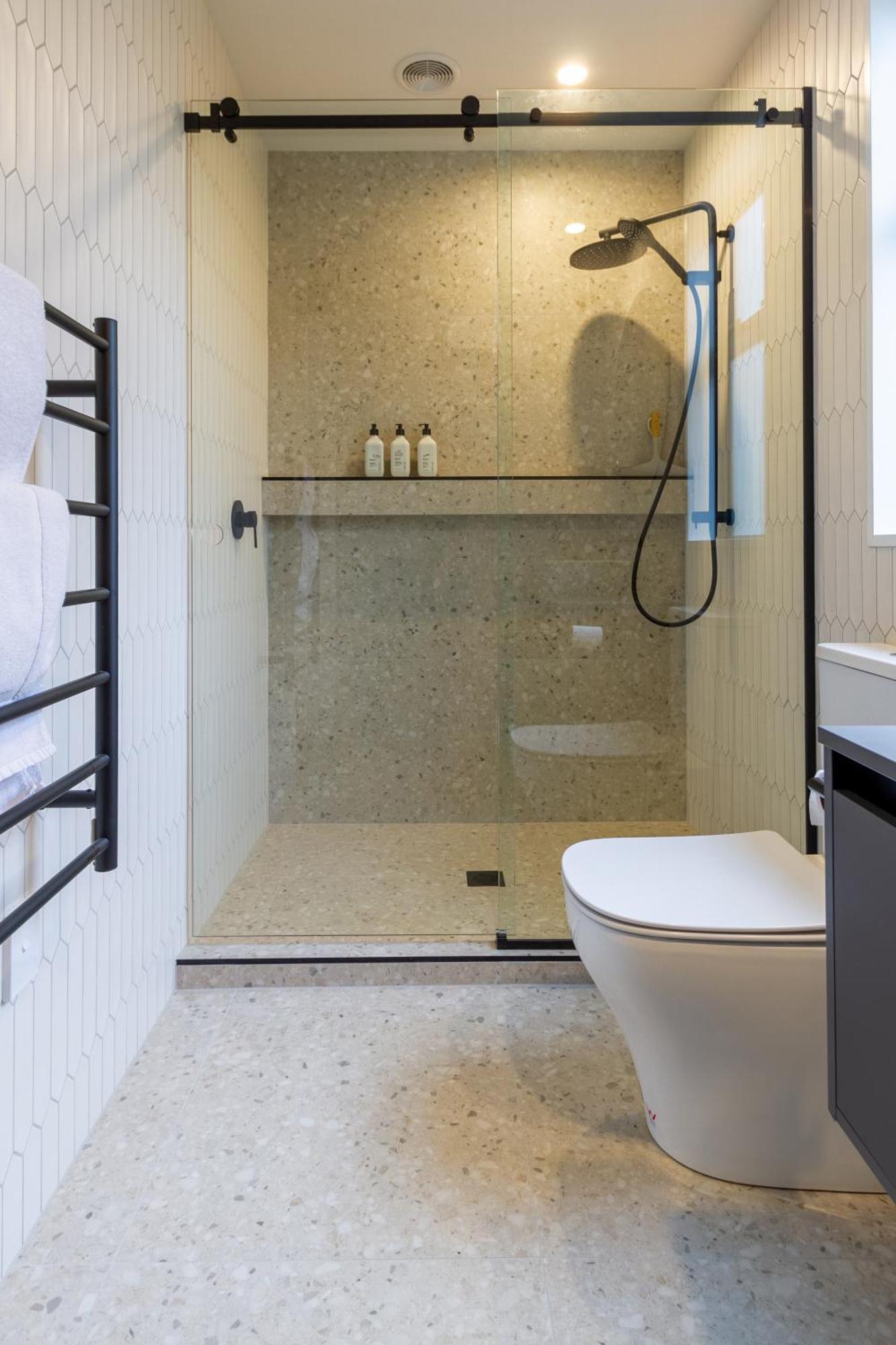 Stylish 3 Bedroom Home In Prime City With Garage Christchurch Exteriér fotografie